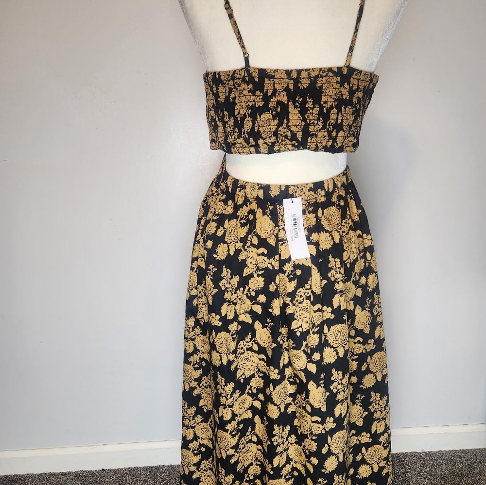 The Drop Floral Spaghetti-Strap Midi Dress in Black and Tan - Picture 9 of 10